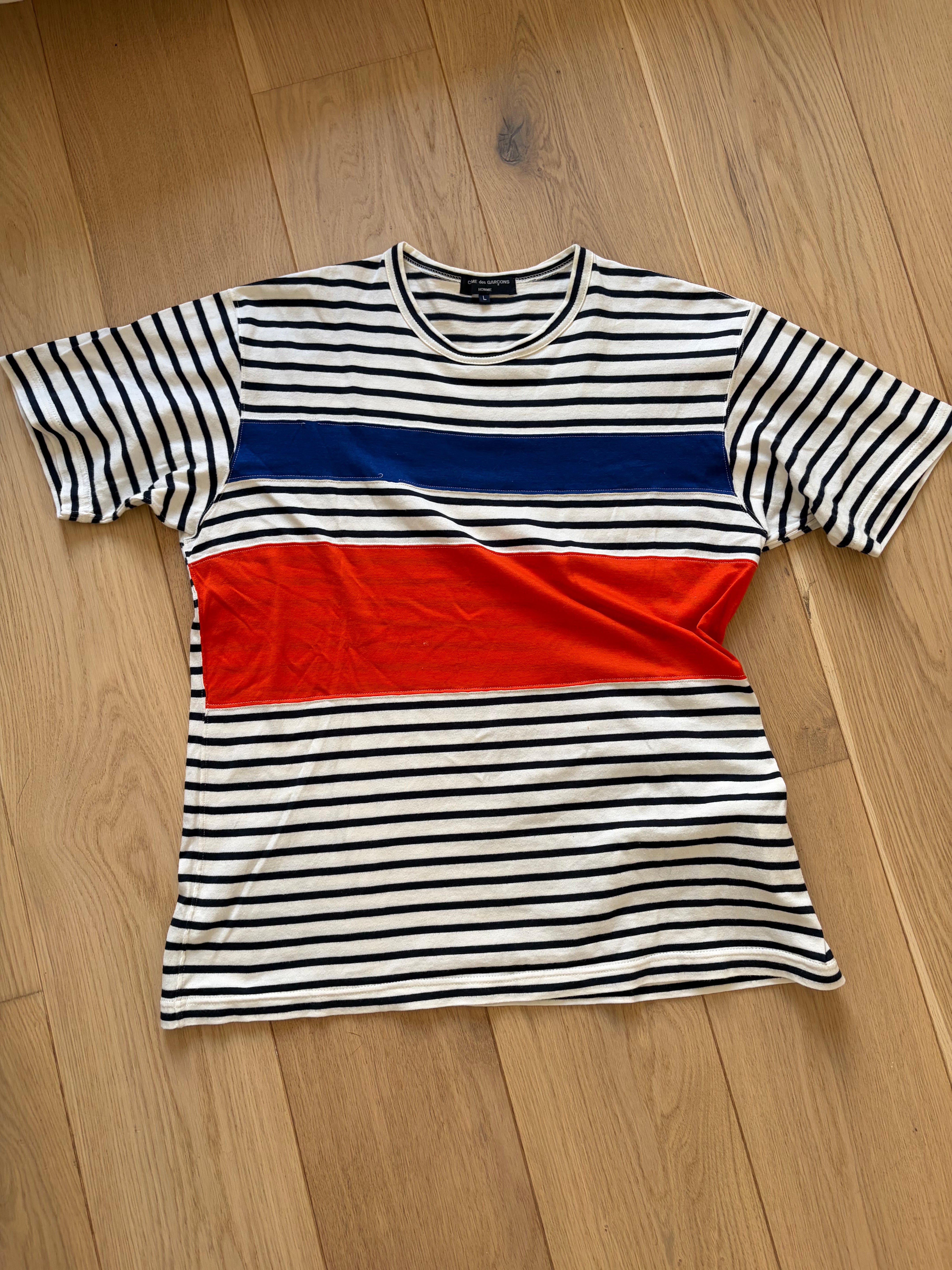 Comme Des Garçons T Shirt