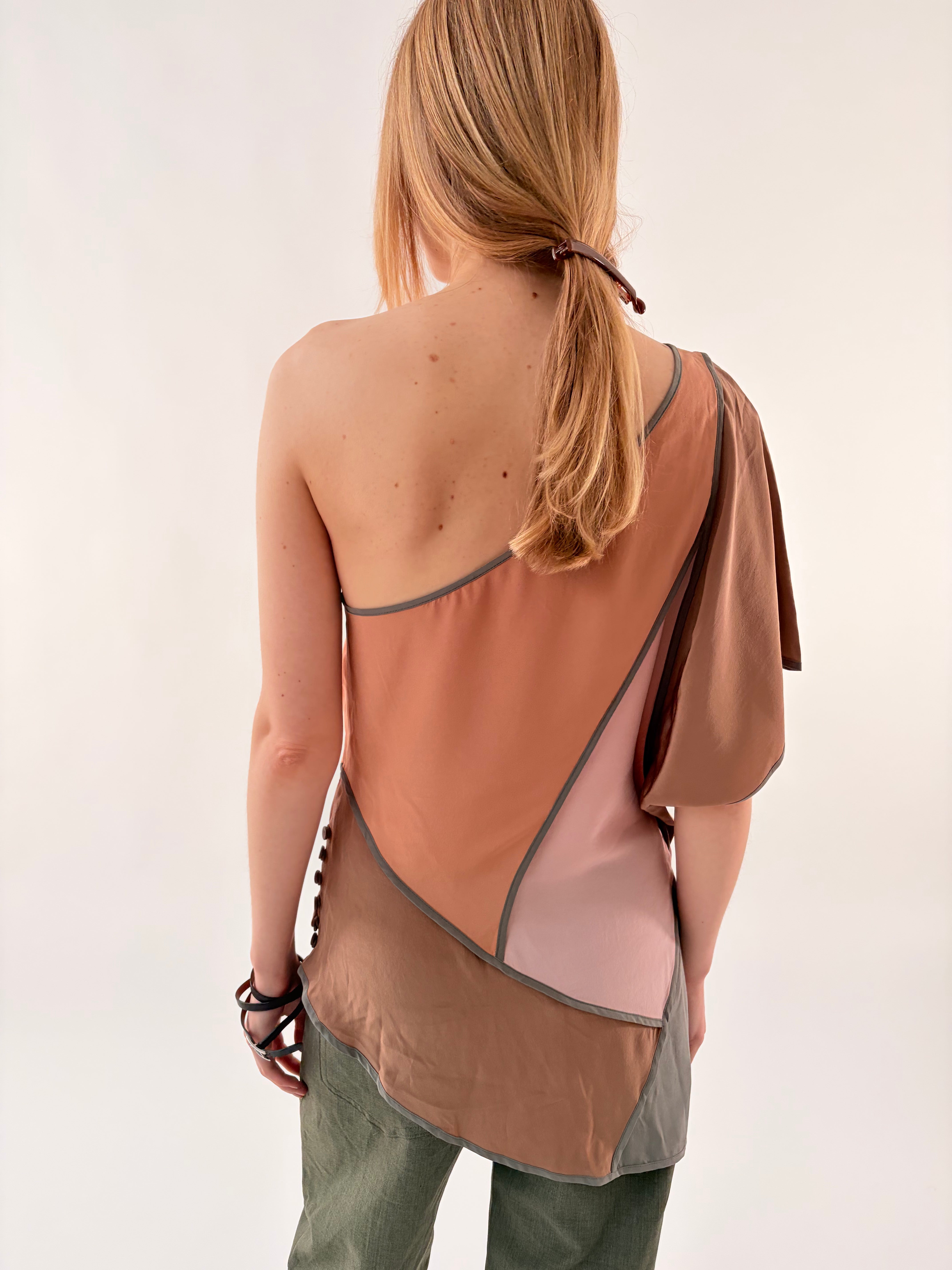 BCBGMAXAZRIA Top