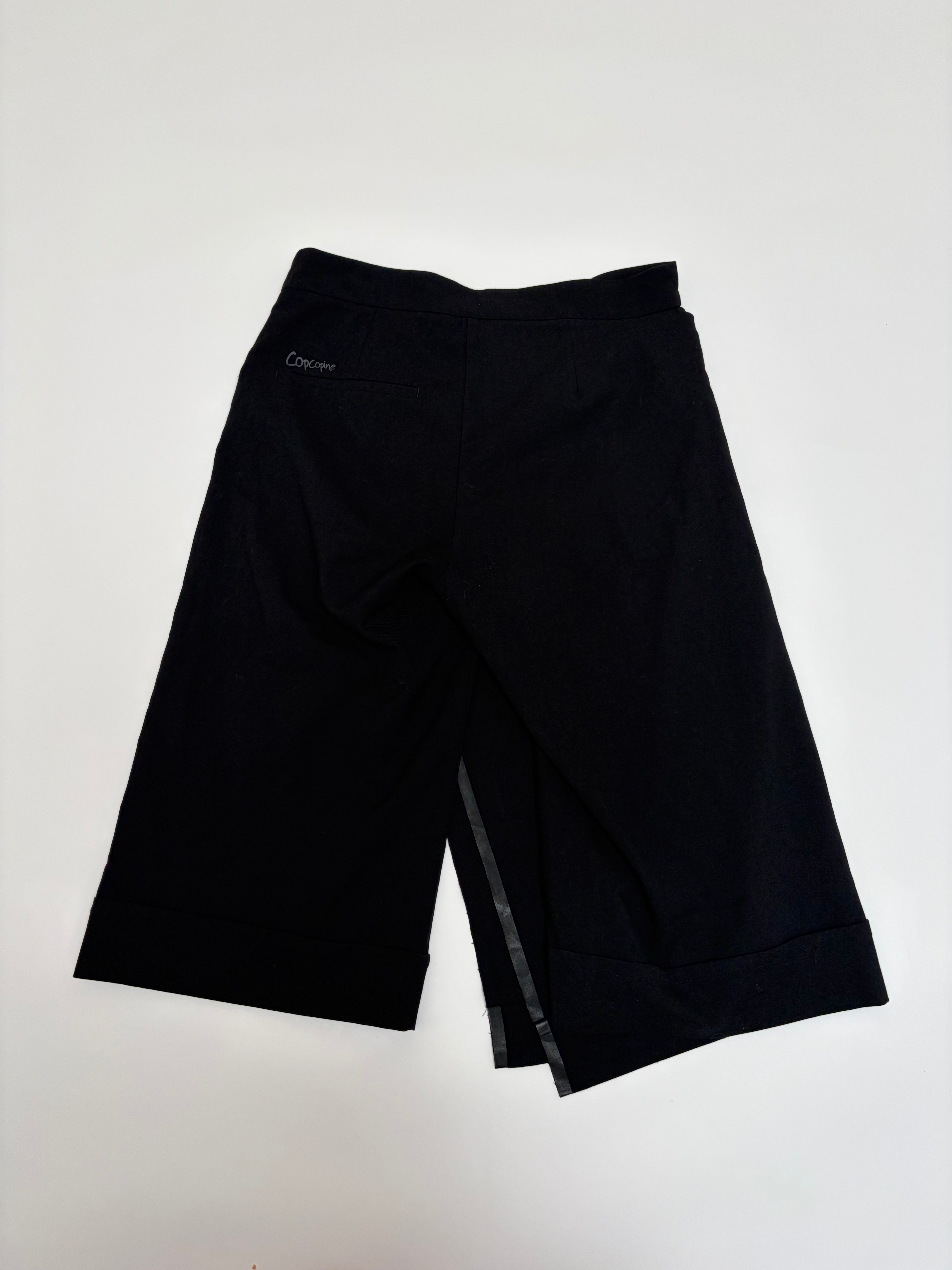 Cop Copine Capri