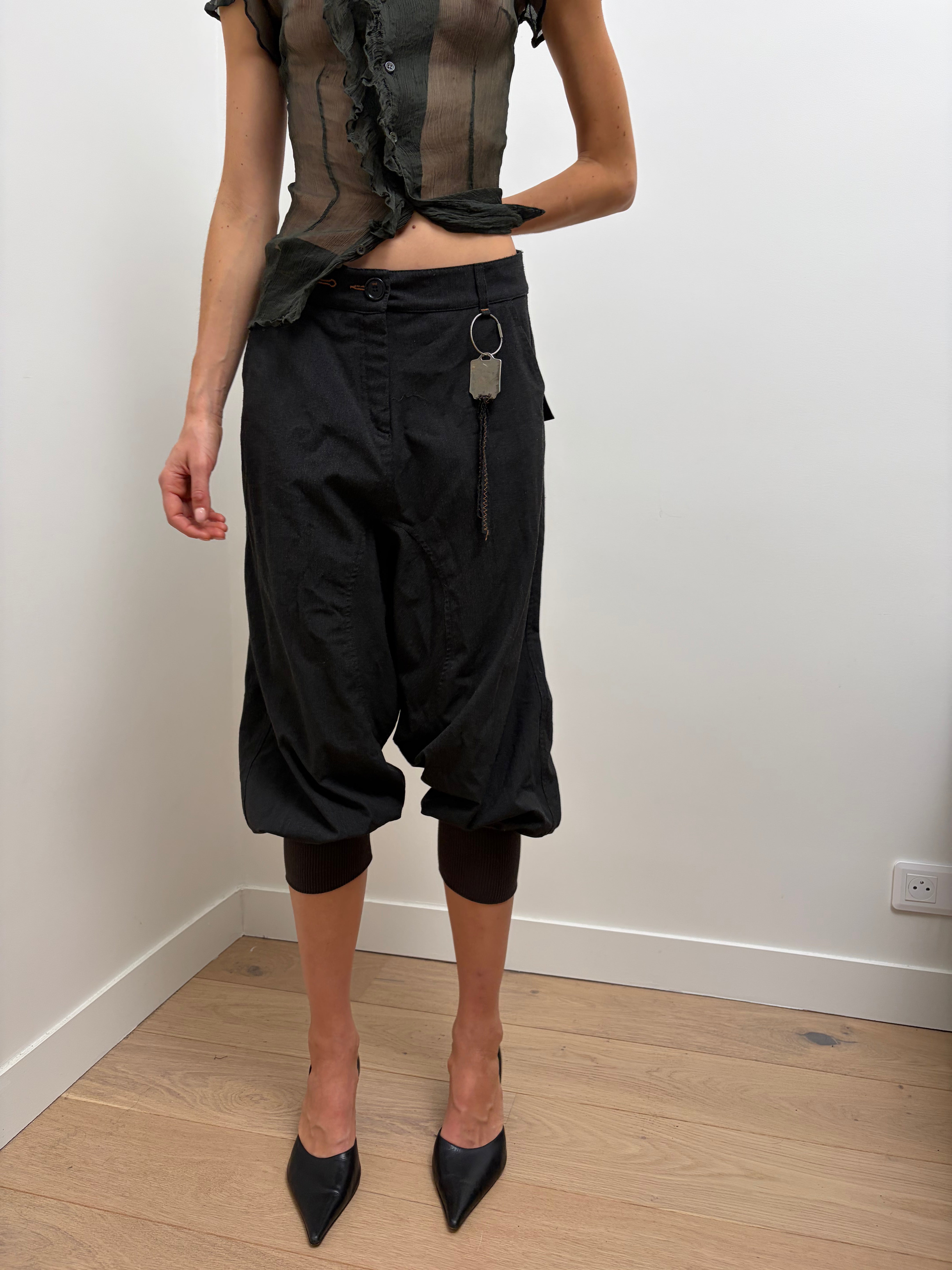 Cop Copine Harem Capri