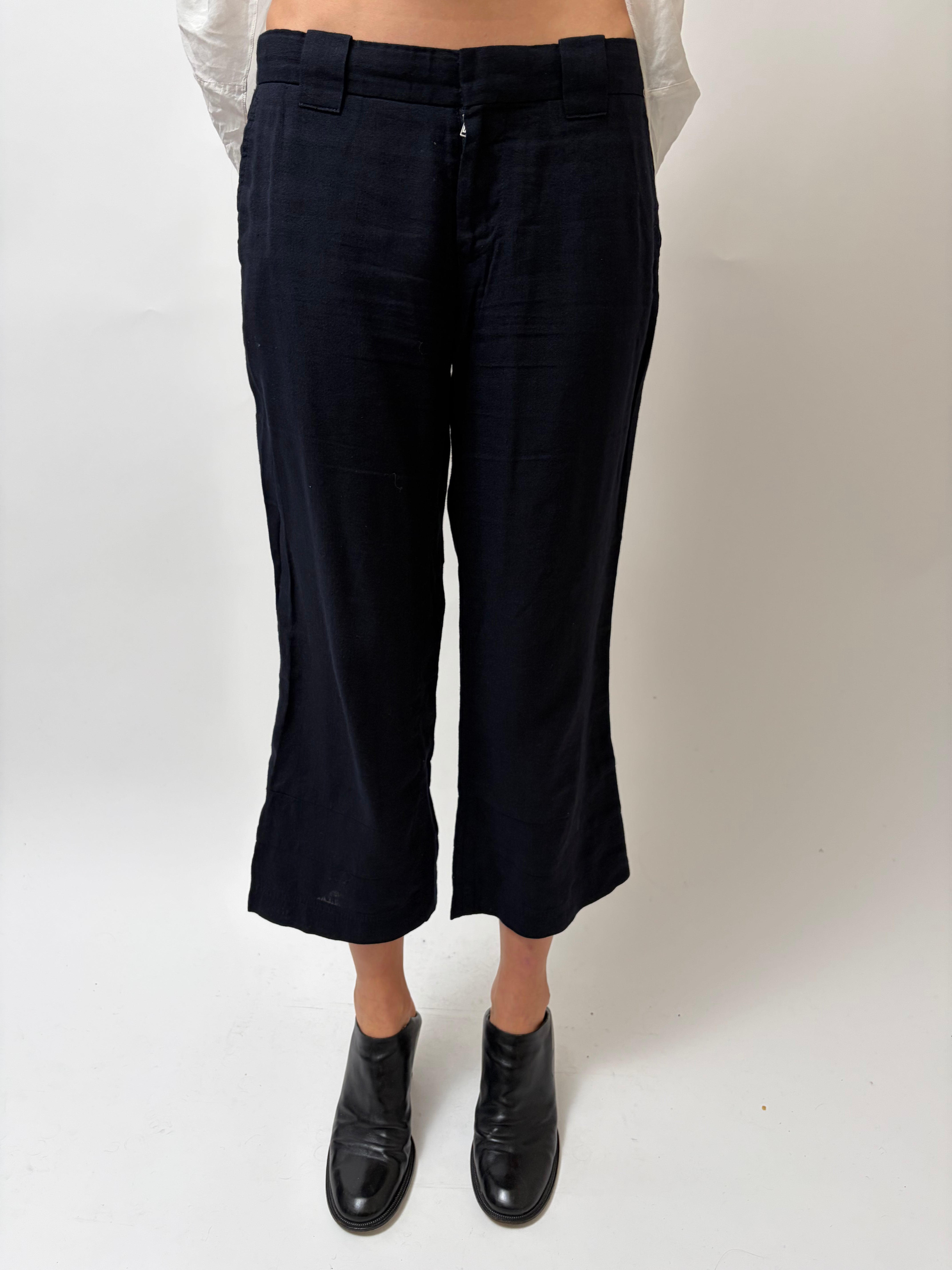 Comme Des Garçons Capri