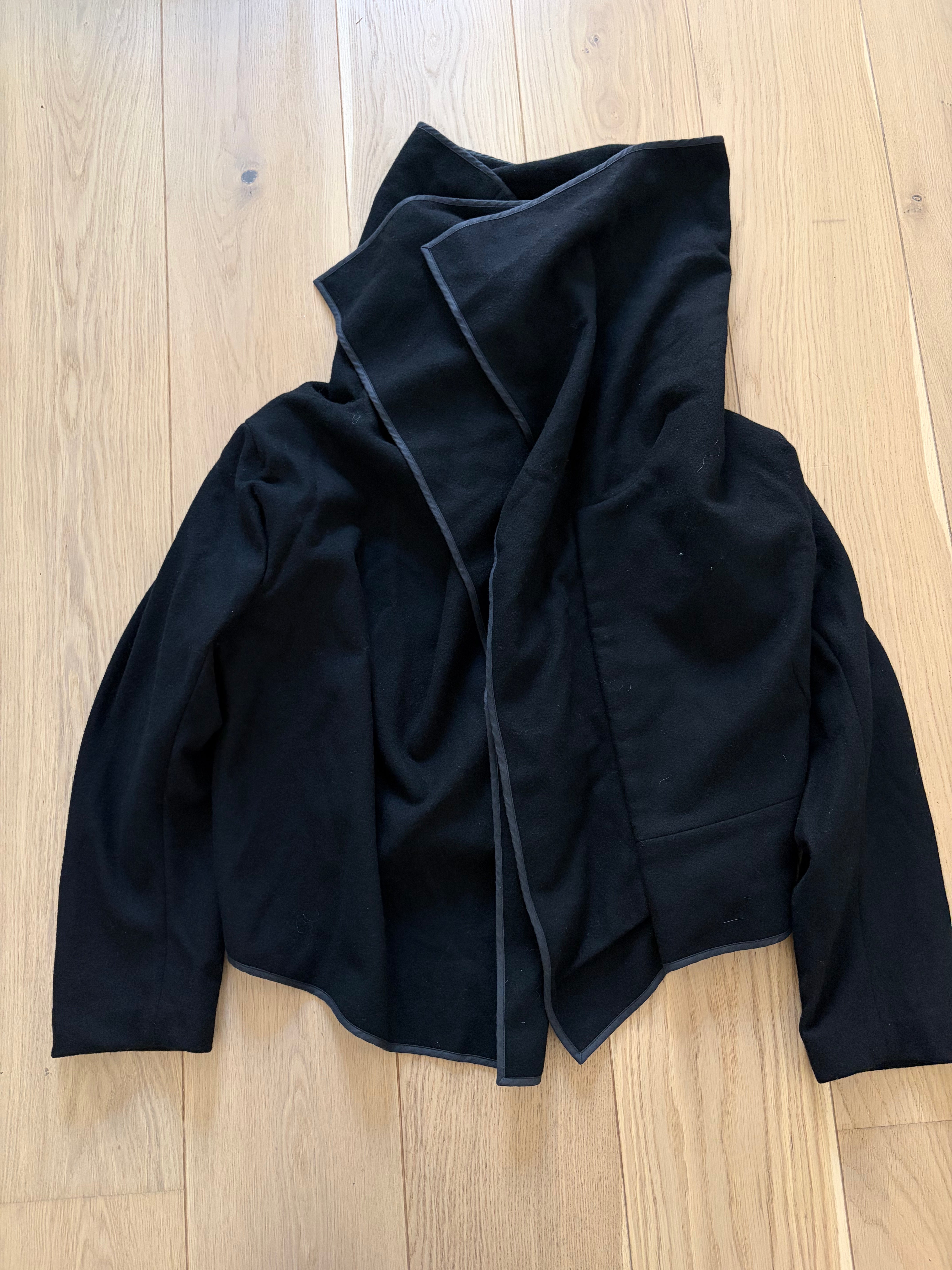 Comme Des Garçons 1999 F/W Cape