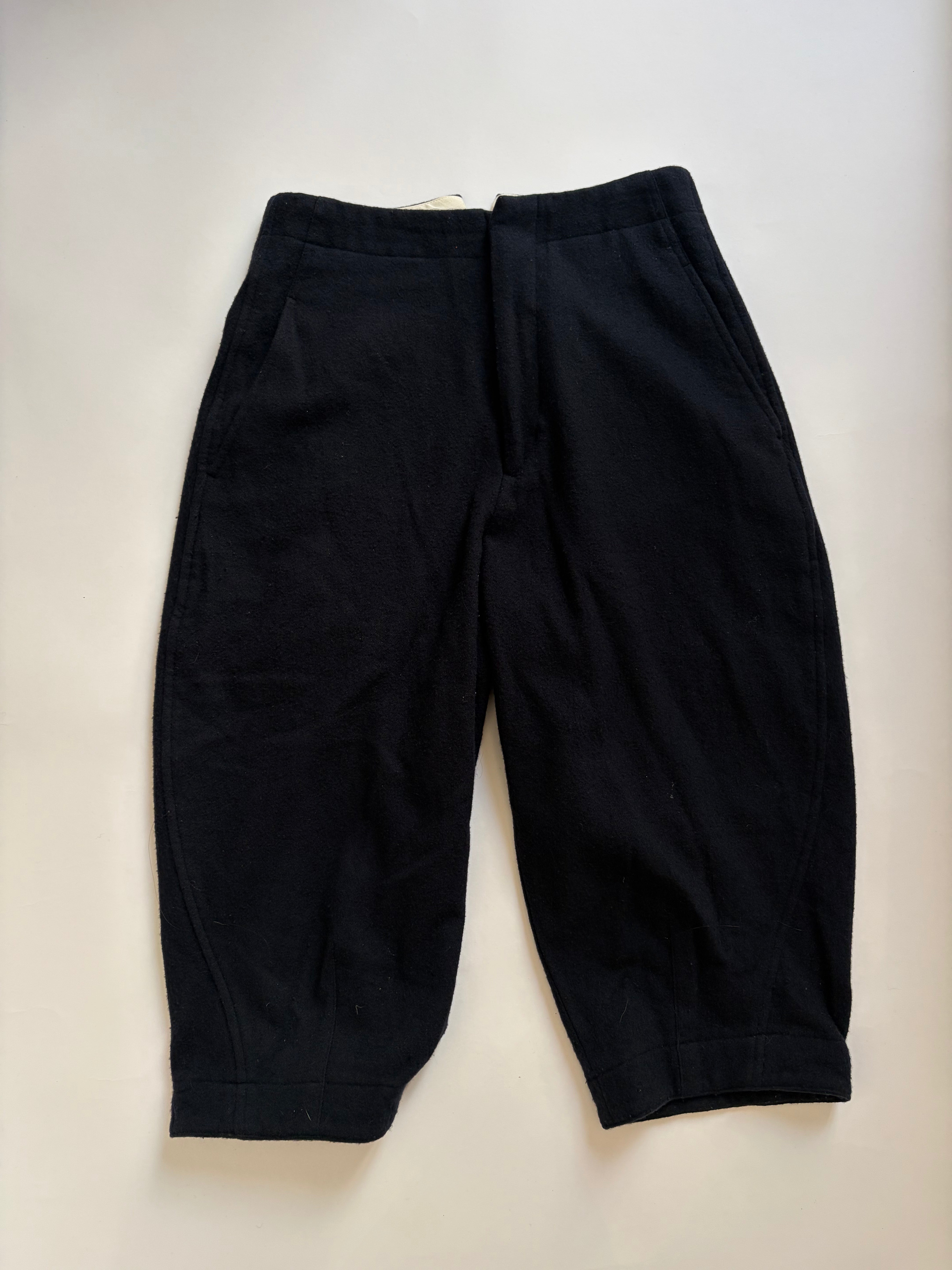 Comme Des Garçons Capri